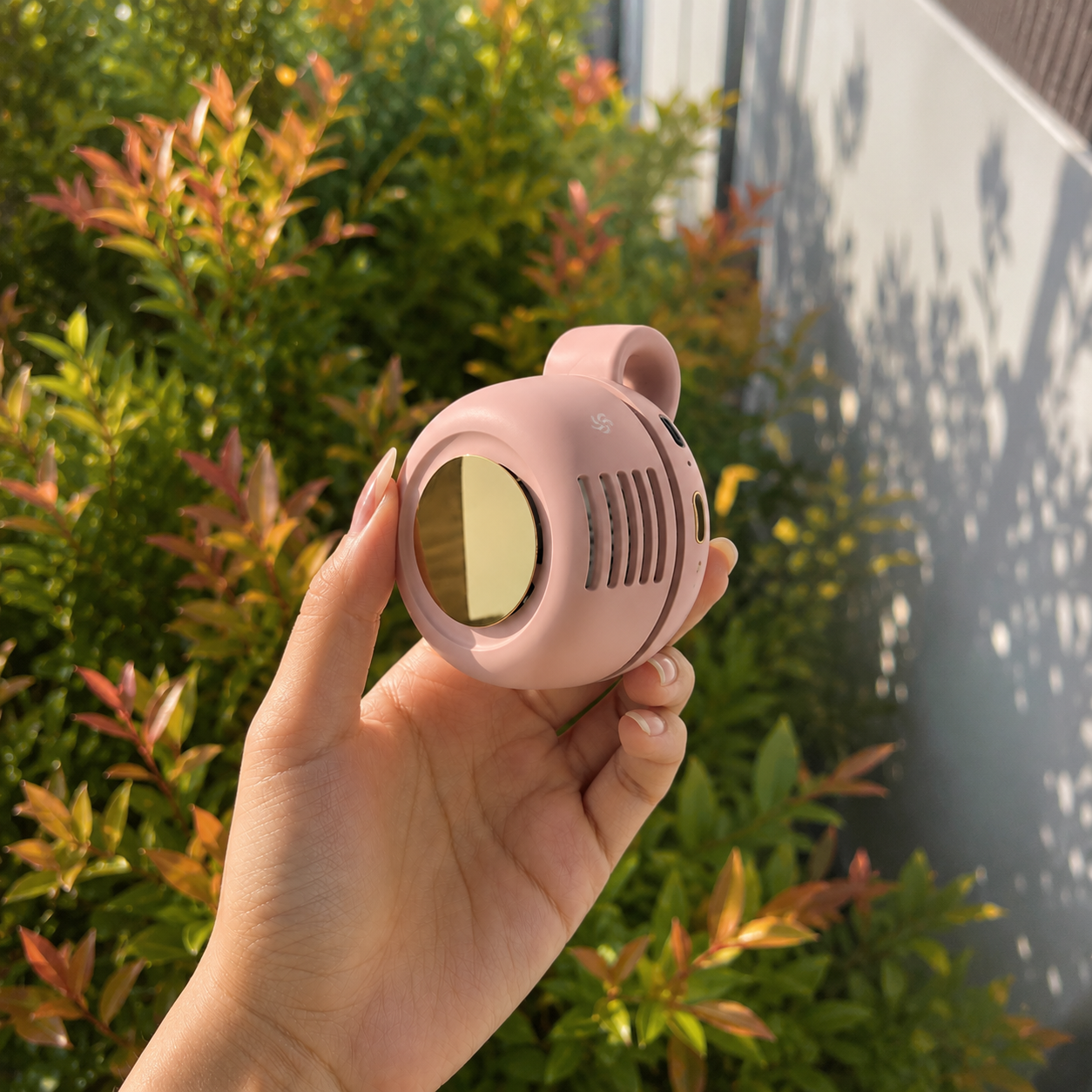 AeroChill 360° Cooling Fan